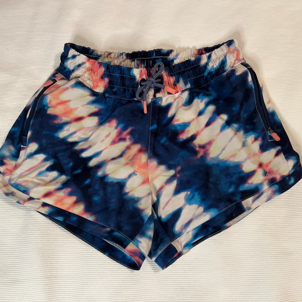 Athleta Girls tie-dye blue shorts size L12